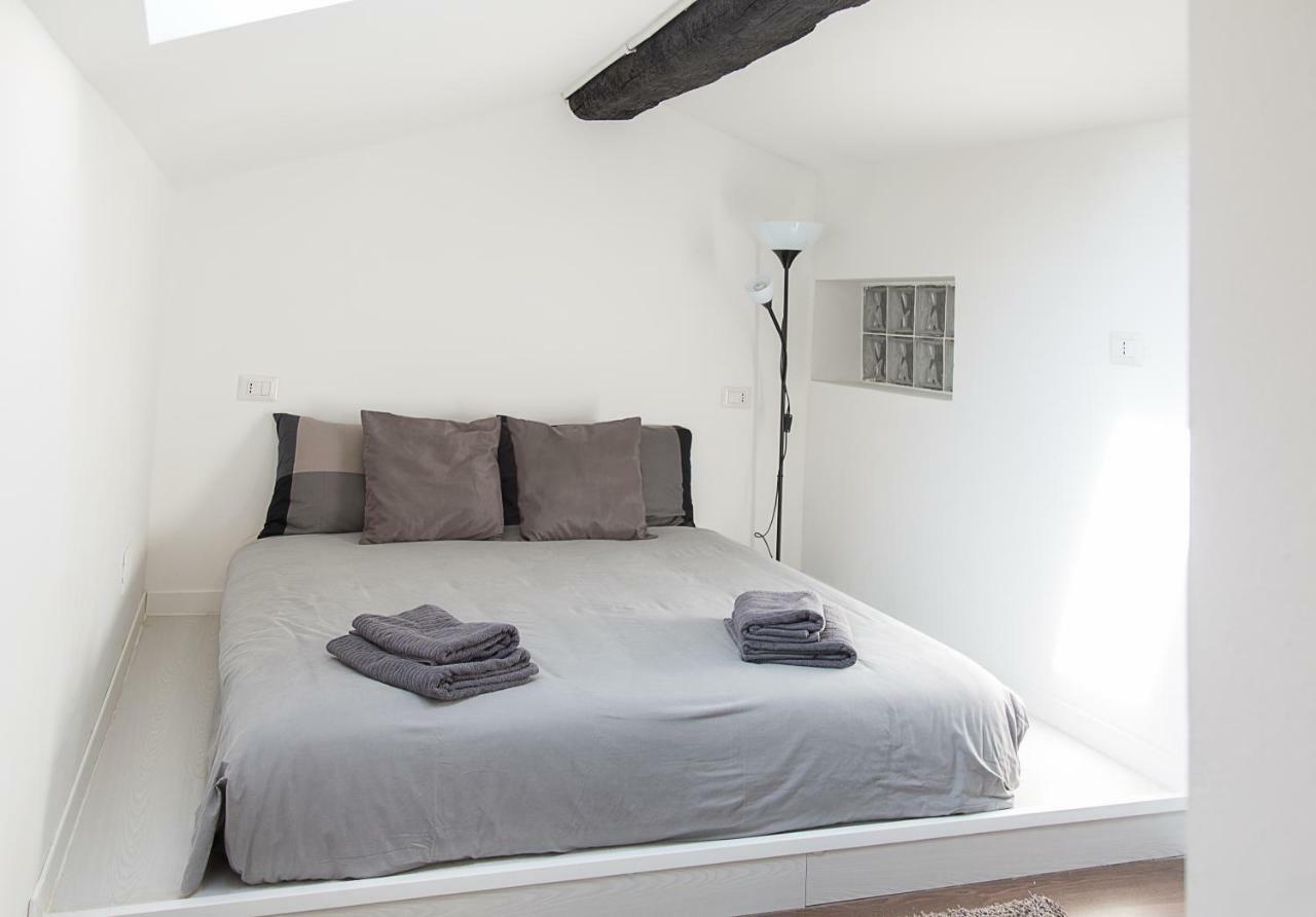 Industrial Apartment Near Duomo มิลาน ภายนอก รูปภาพ