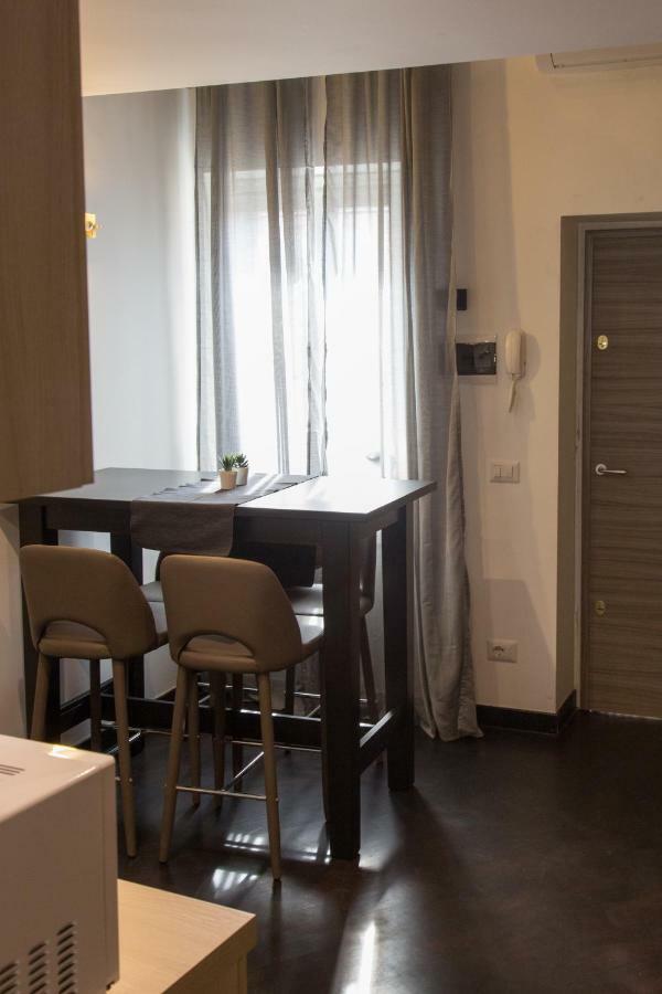 Industrial Apartment Near Duomo มิลาน ภายนอก รูปภาพ