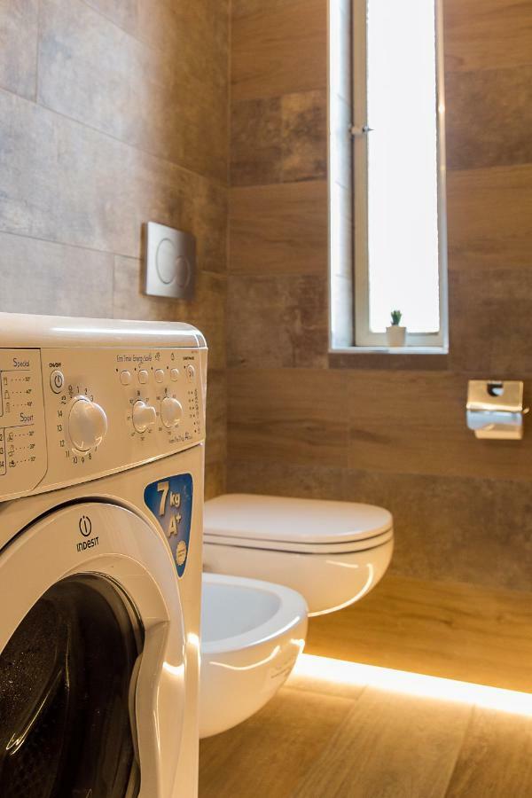 Industrial Apartment Near Duomo มิลาน ภายนอก รูปภาพ